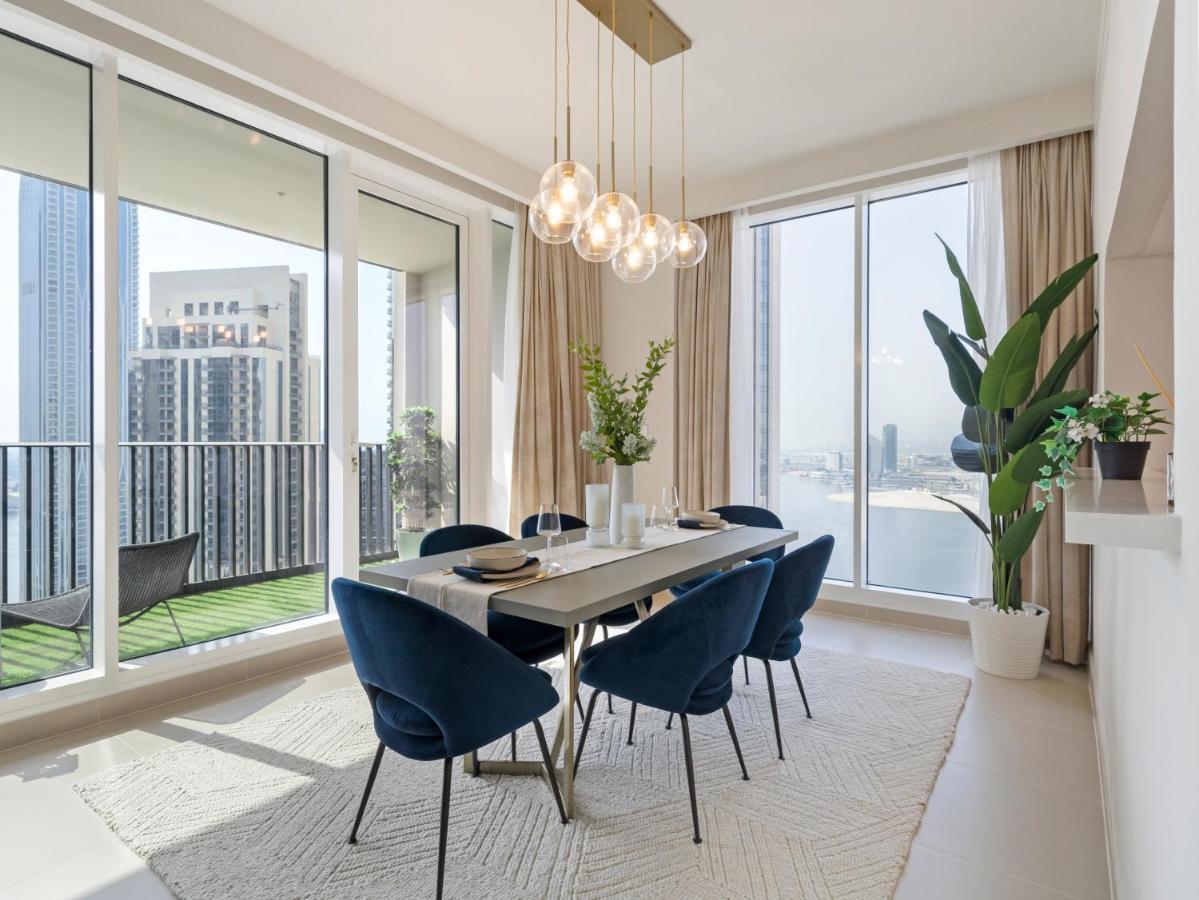 Apartment Spacious With Incredible Canal And Park Views Dubai